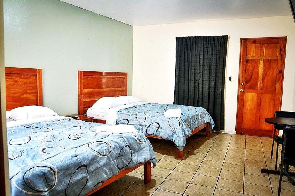 Hotel La Villa Quesada  Eksteriør bilde