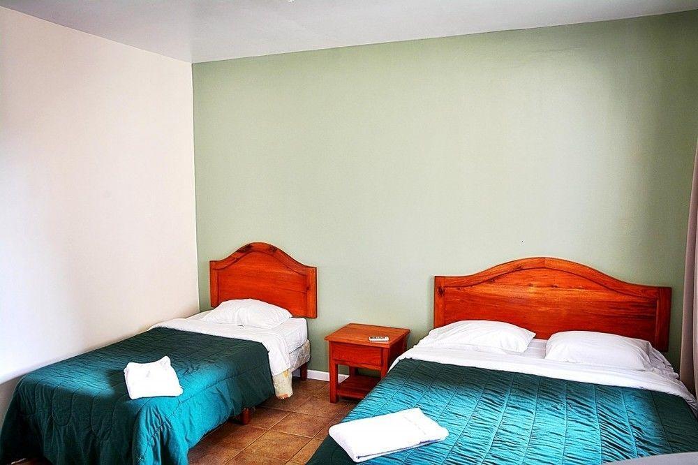 Hotel La Villa Quesada  Eksteriør bilde