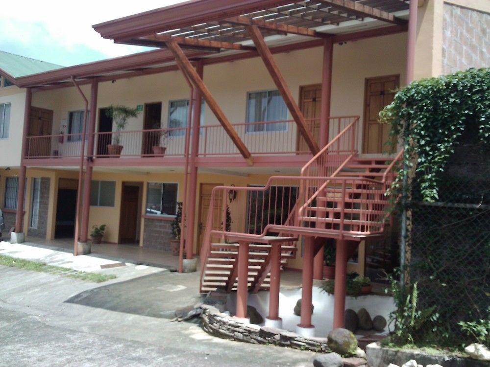 Hotel La Villa Quesada  Eksteriør bilde