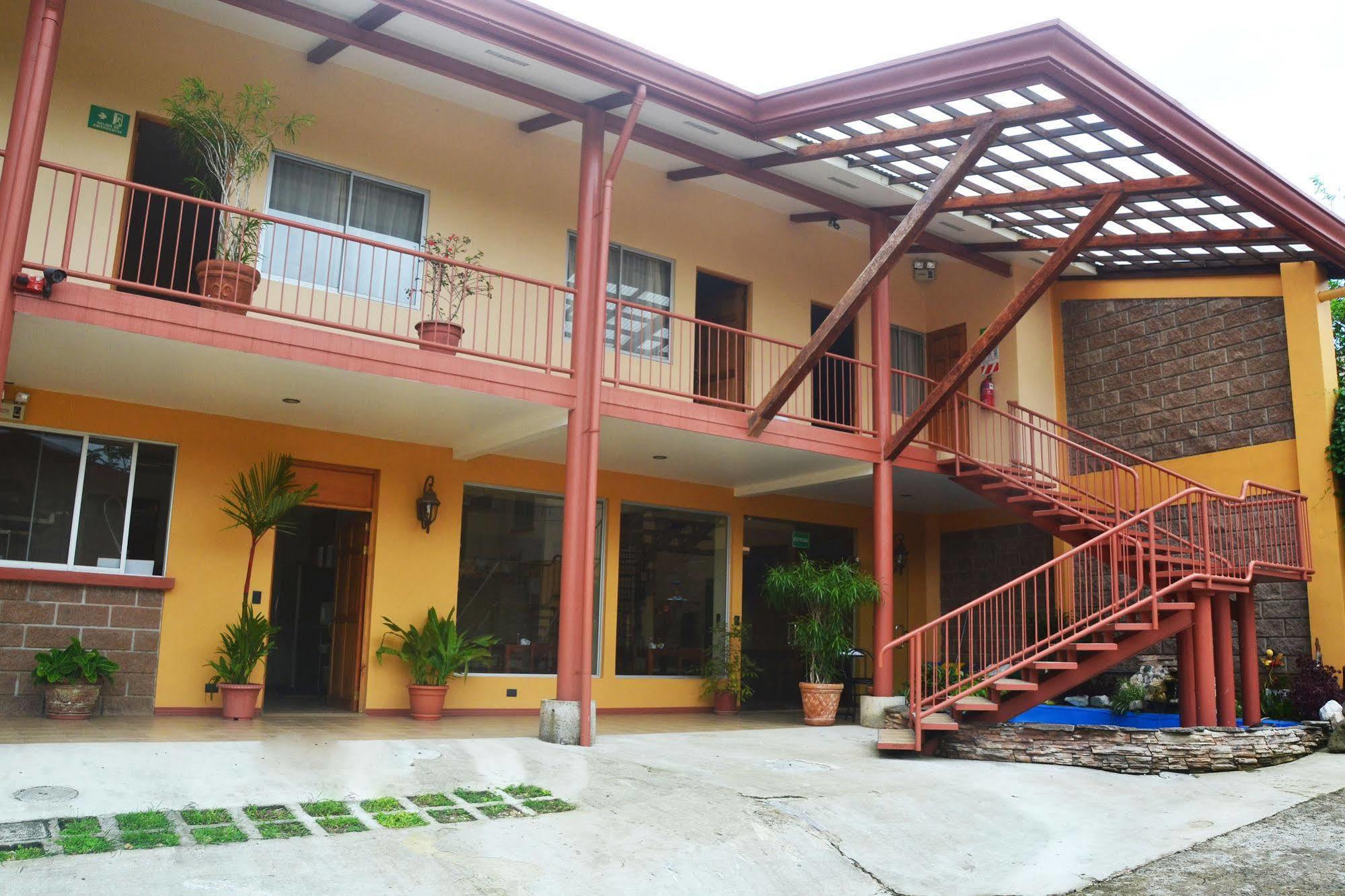 Hotel La Villa Quesada  Eksteriør bilde