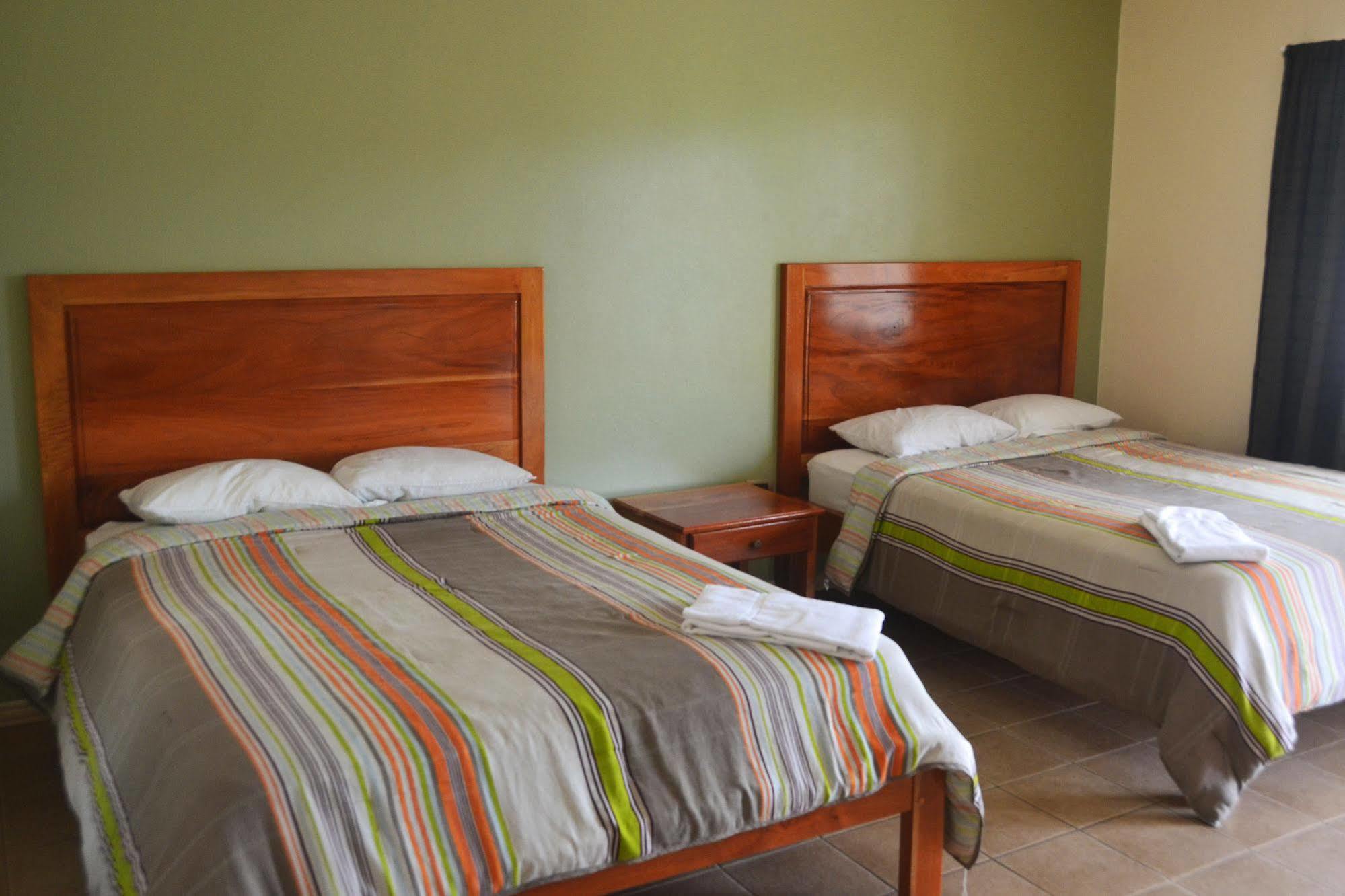 Hotel La Villa Quesada  Eksteriør bilde